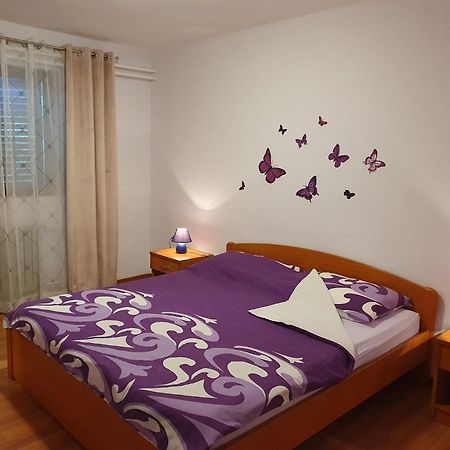 Apartments Sara لابين المظهر الخارجي الصورة