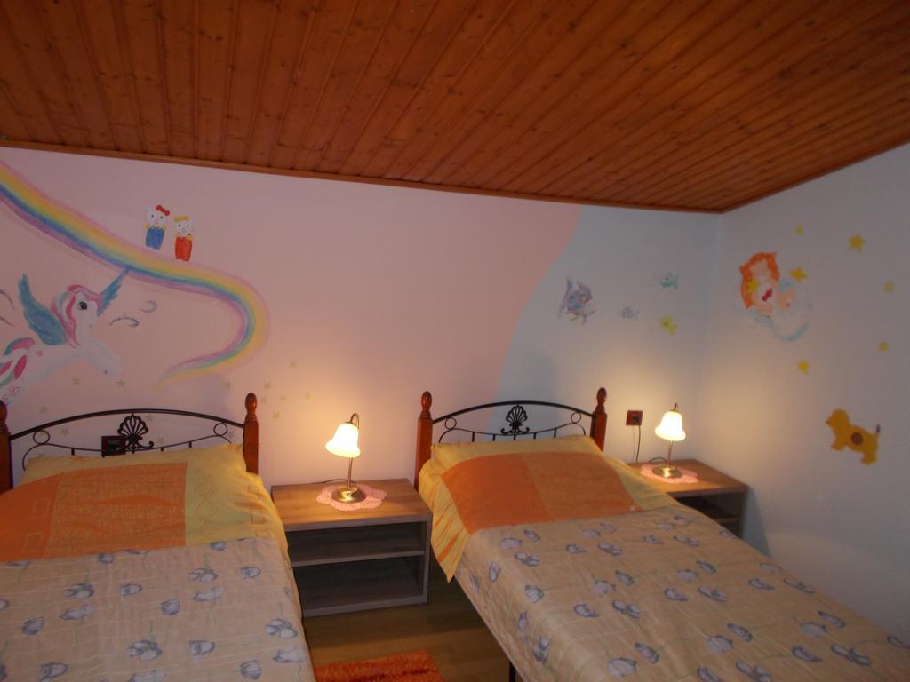 Apartments Sara لابين المظهر الخارجي الصورة