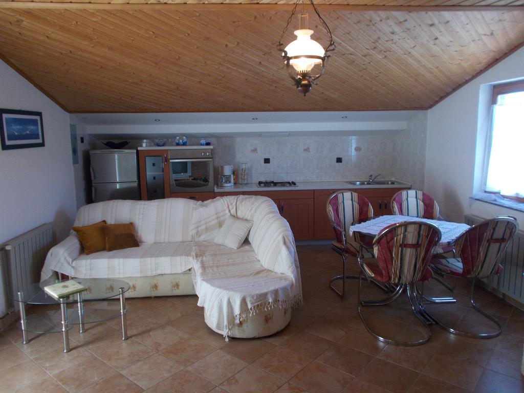 Apartments Sara لابين الغرفة الصورة